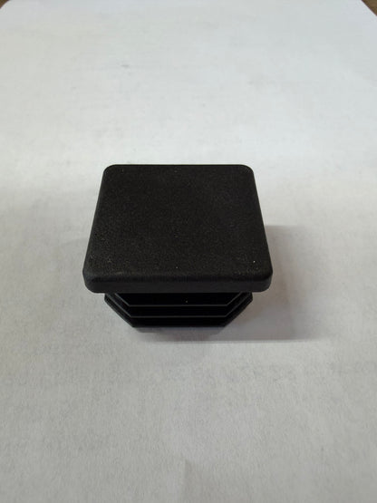 Sumner 779629 END CAP SQ. 1-1/2 X 1-1/2